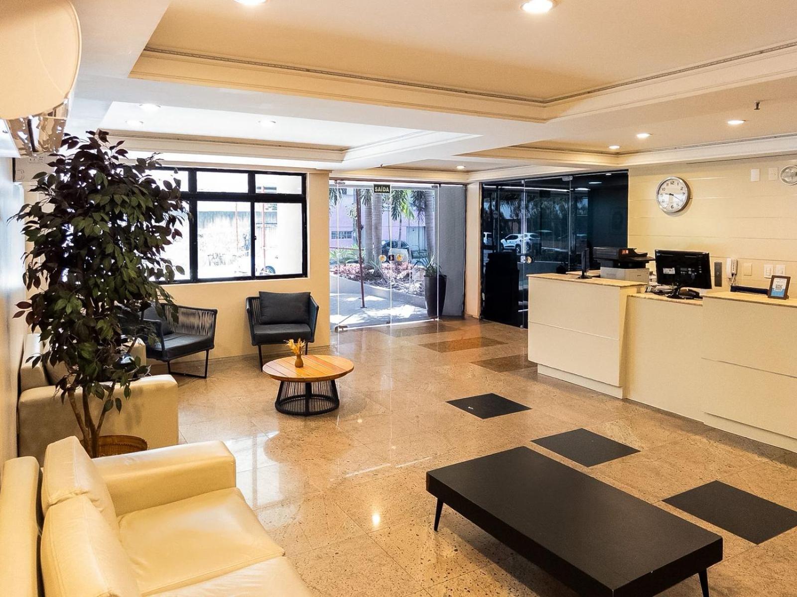 D8 Express Hotel